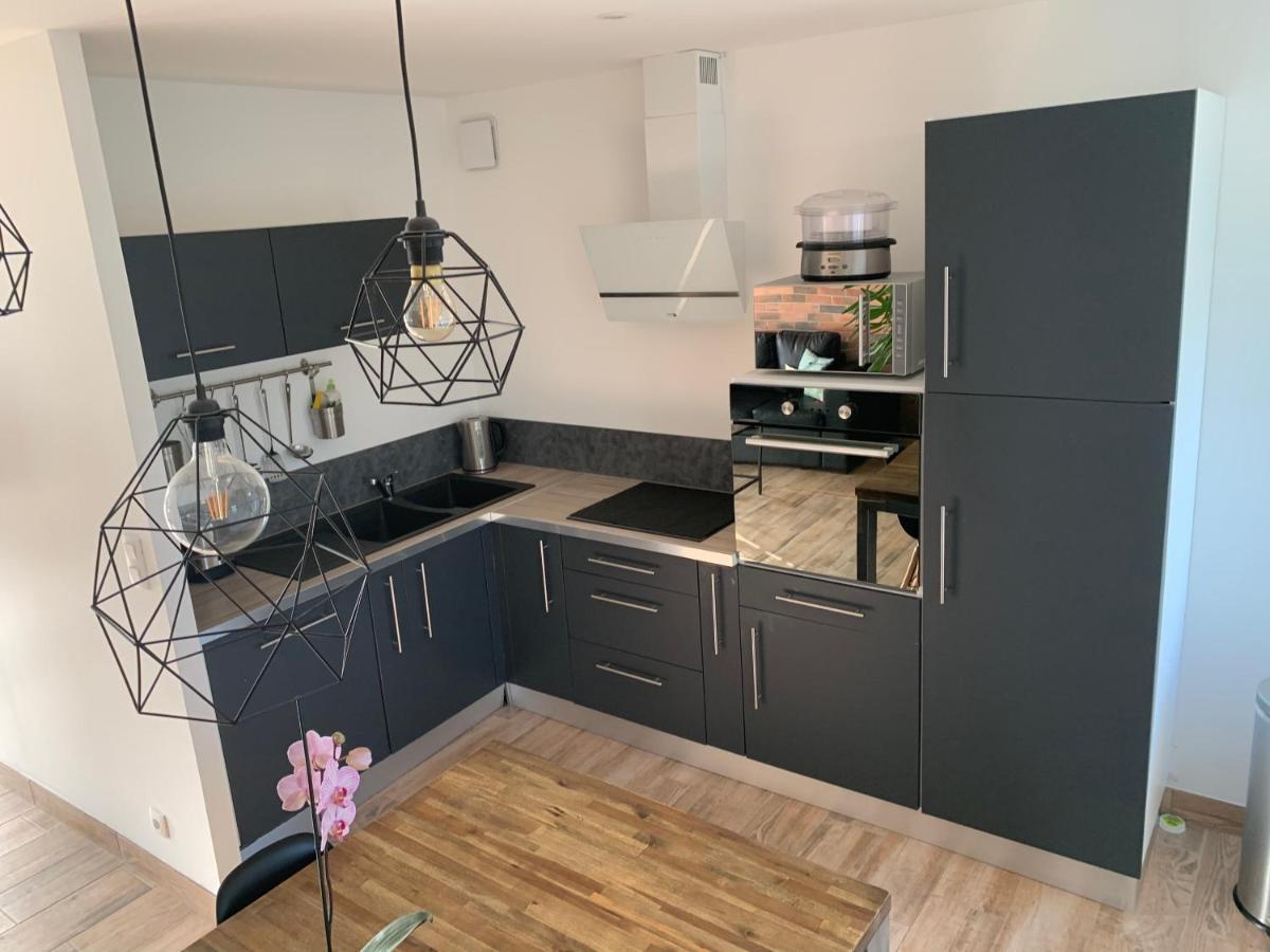Gite 5 Pers Avec 2H Espace Bien-Etre Privatise Inclus Dans Le Prix De La Nuit 80M2 De Detente Equilly Exterior photo