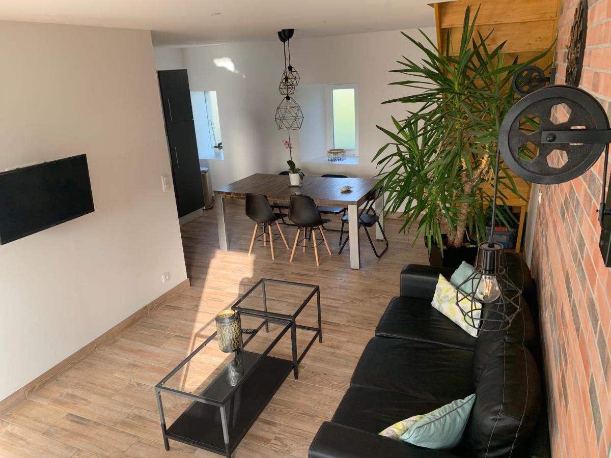 Gite 5 Pers Avec 2H Espace Bien-Etre Privatise Inclus Dans Le Prix De La Nuit 80M2 De Detente Equilly Exterior photo