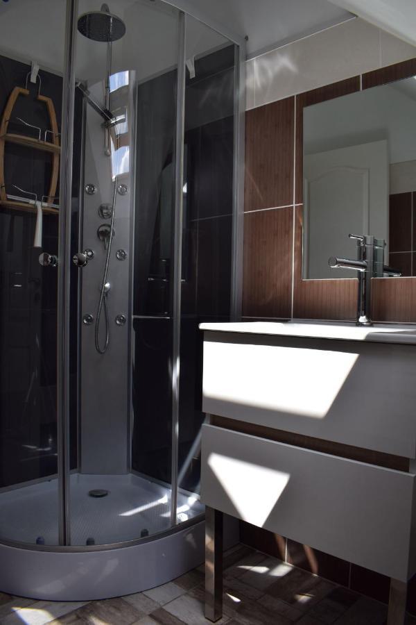 Gite 5 Pers Avec 2H Espace Bien-Etre Privatise Inclus Dans Le Prix De La Nuit 80M2 De Detente Equilly Exterior photo