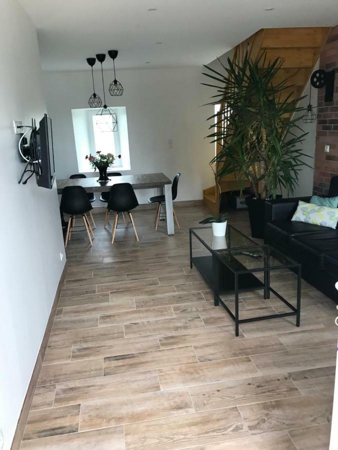 Gite 5 Pers Avec 2H Espace Bien-Etre Privatise Inclus Dans Le Prix De La Nuit 80M2 De Detente Equilly Exterior photo